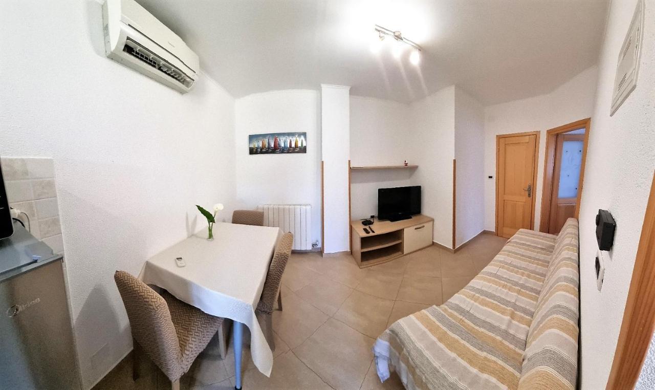 Apartments Valentina Umag Eksteriør billede