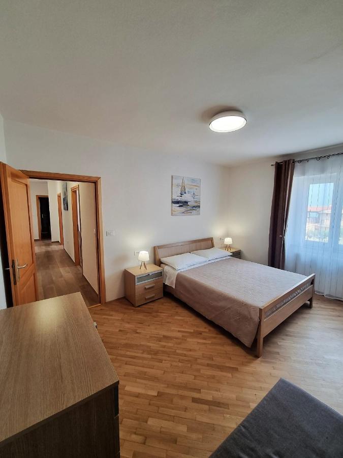 Apartments Valentina Umag Eksteriør billede